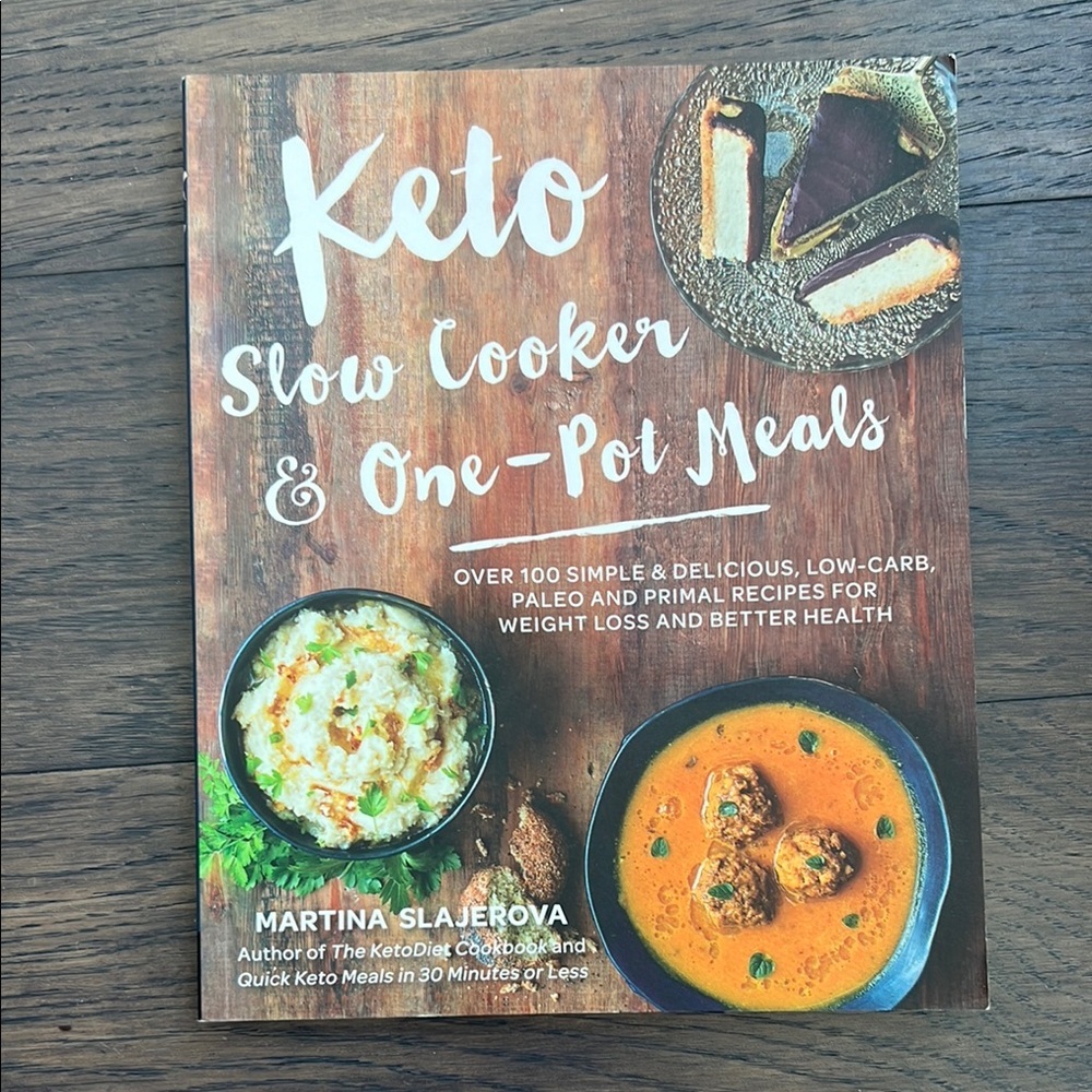 Keto Slow Cooker & One-Pot Meals Cookbook